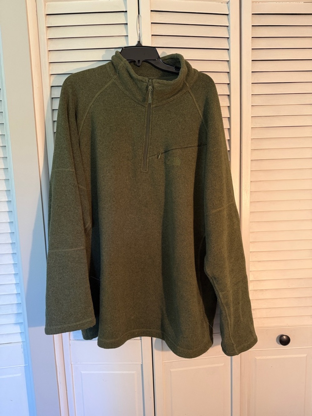 The North Face Men's Olive Zip-Neck Fleece Pullover